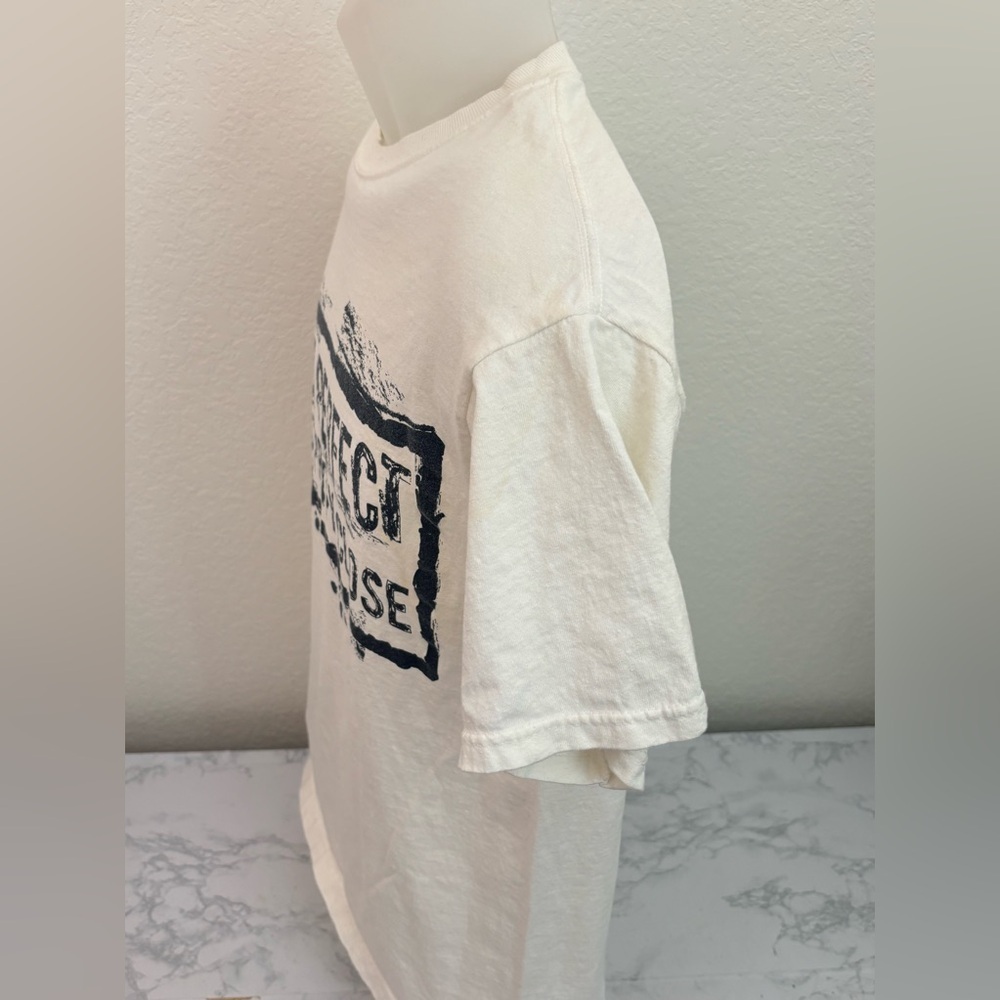 Ink inc Shirt Mens M White Short Sleeve Crew Neck Top Not Perfect But Close​​ - Picture 2 of 4